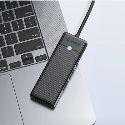 8. Hub USB Orico PAPW3AT-C3 4-portowy 3x USB-A 3.0 z czytnikiem kart microSD/SD 1 m - czarny