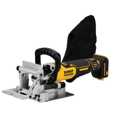 6. DeWALT DCW682NT-XJ lamelownica