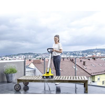 4. Myjka ciśnieniowa KARCHER PCL 4 Patio Cleaner