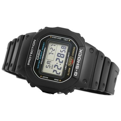 4. Zegarek Męski CASIO G-SHOCK DW-5600UE-1ER + BOX