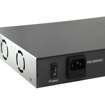 5. Przełącznik LevelOne FE PoE+ 26-portowy 19" 150W 1Gbps