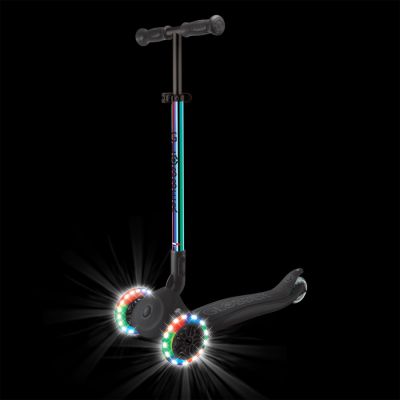 2. Hulajnoga trójkołowa PRIMO FOLDABLE LIGHTS (432-401-4)