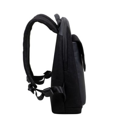 43. Rivacase 8521 33,8 cm (13.3") Plecak Czarny
