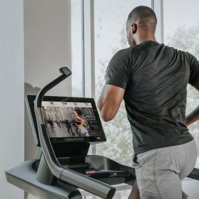 2. Bieżnia elektryczna Freemotion Incline Trainer i22.9 FMTK74819K2
