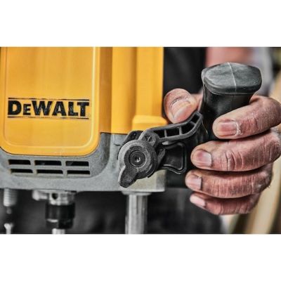 11. DEWALT FREZARKA GÓRNOWRZECIONOWA 2300W DWE625