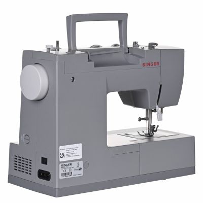 20. Maszyna do szycia Singer SMC 4423/00