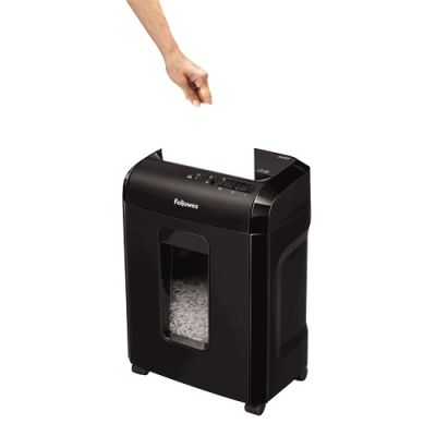 5. Niszczarka osobista Fellowes 10M, 19L