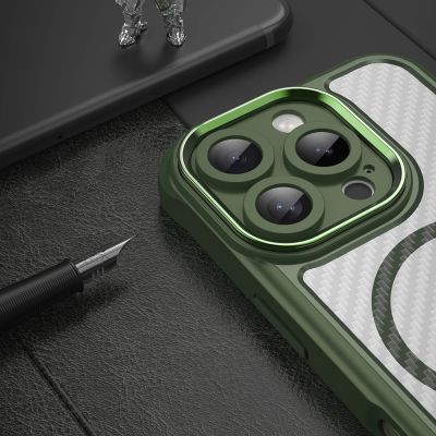 6. Etui silikonowe Leading Series MagSafe do iPhone 16 Pro - zielone