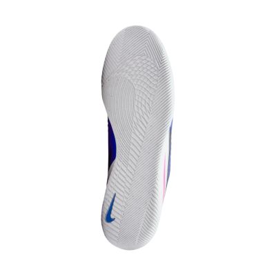 6. Buty piłkarskie Nike Phantom 6 Low Club IC HQ2323 446