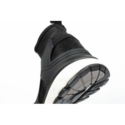 22. Buty robocze Helly Hansen S1 P SRC M 78237-990