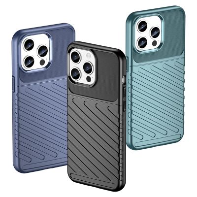 7. Pancerne etui iPhone 15 Pro Max Thunder Case - niebieskie