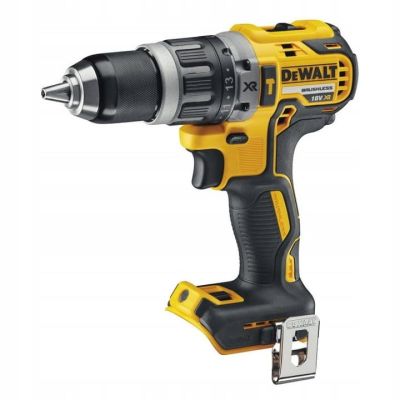 7. ZESTAW ELEKTRONARZĘDZI COMBO DEWALT DCK690P3T 18V