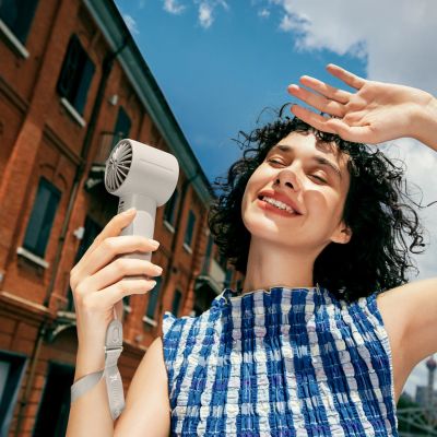 7. Mini wentylator Jisulife Handheld Fan 10 4000mAh przenośny wiatraczek USB - szary