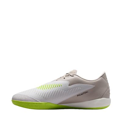 5. Buty piłkarskie Nike Phantom 6 Low Academy IC HQ2319 200