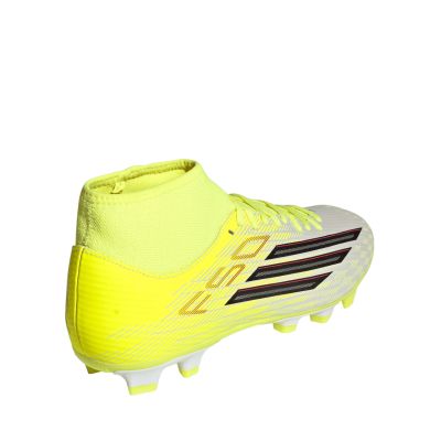 8. Buty piłkarskie adidas F50 Club FG/MG Mid JQ4030