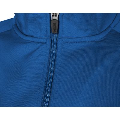 Bluza piłkarska Joma Combi Faraon przeznaczona dla mężczyzn, posiada ściagacze przy rękawach oraz u dołu bluzy, luźny krój, kołnierz ze stójką oraz zamek 1/2, kolor niebieski
