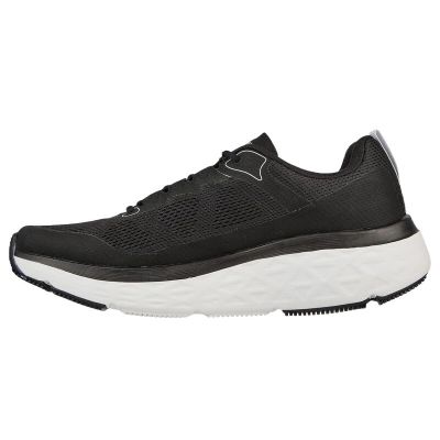 7. Buty Skechers Max Cushioning Delta M 220351-BKW