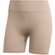 2. Spodenki damskie adidas Workout Essentials 4 inch beżowe JX3926
