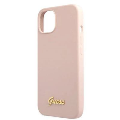 5. Etui Guess Silicone Script Gold Logo MagSafe na iPhone 13 - jasnoróżowe