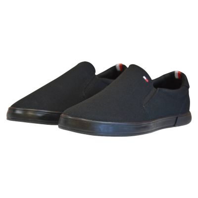 3. Buty męskie Tommy Hilfiger Iconic Slip On czarne  - FM0FM00597 0GK