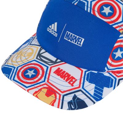 7. Czapka z daszkiem adidas Marvel's Avengers Jr IT9423