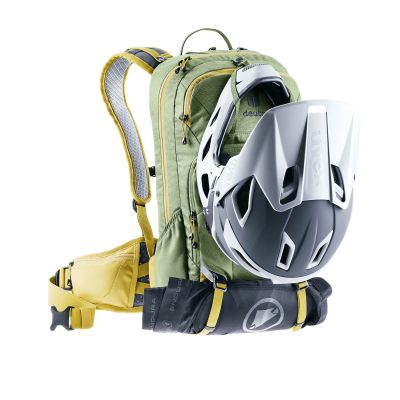 9. Plecak Deuter Attack 16 3210121-2804