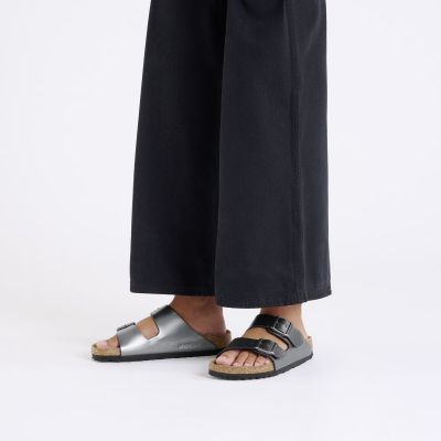 4. Birkenstock Arizona BF Metallic Black (1029233)