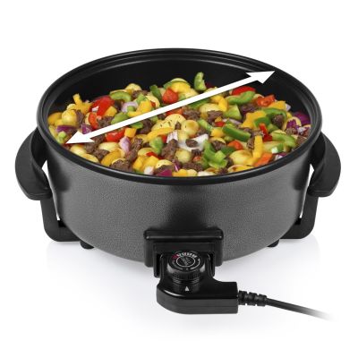 11. Tristar  | Wielofunkcyjna patelnia grillowa XL | PZ-9135 | Średnica 30 cm | Grill | 1500 W | Pokrywka w zestawie | Uchwyt stały | Czarny