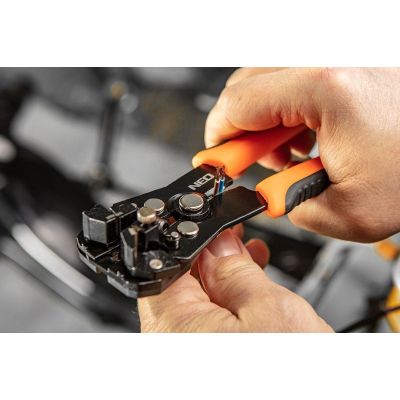 5. NEO TOOLS Automatyczny ściągacz izolacji 200 mm, czołowy
