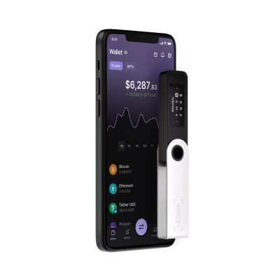 6. Ledger Nano S Plus Portfel na sprzęt biurkowy Czarny