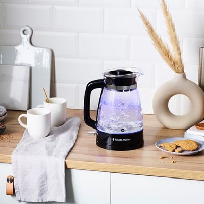 5. Russell Hobbs 26080-70 czajnik elektryczny 1,7 l 2400 W Czarny, Przezroczysty