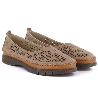 4. Skórzane półbuty damskie ażurowe brązowe Sergio Leone SP006