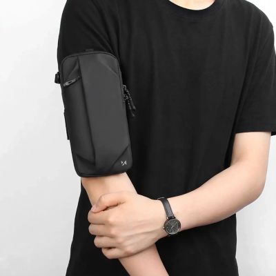 2. Saszetka Wozinsky WSDB-B armband opaska na ramię na telefon do biegania - czarna