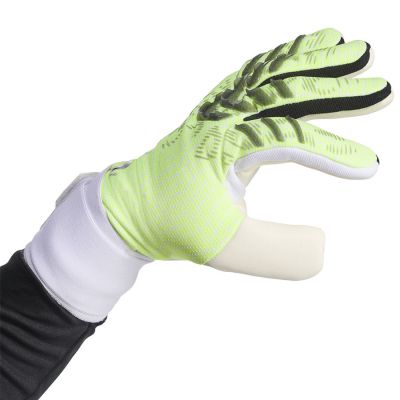 2. Rękawice adidas Predator GL COM M JN5371