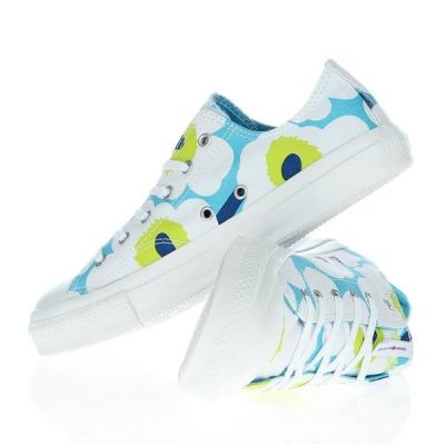 5. Converse Chuck Taylor Premium OX 537173