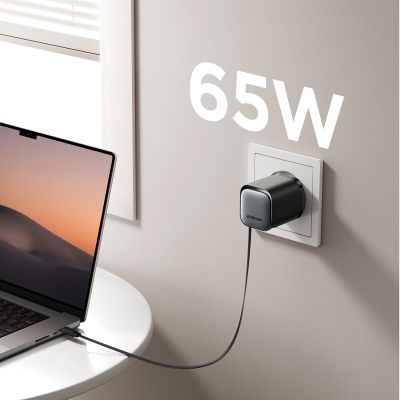 8. Ładowarka GaN Joyroom JR-TCL02 65W USB-A USB-C z wbudowanym kablem USB-C - czarna