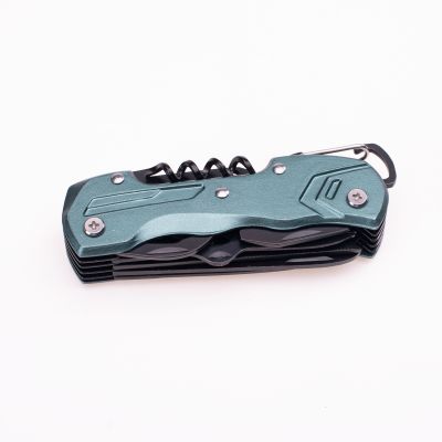 2. Scyzoryk MAGNUM MULTIK