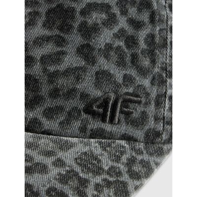 4. Czapka z daszkiem 4F 4FRSS26ACABF0738-22A