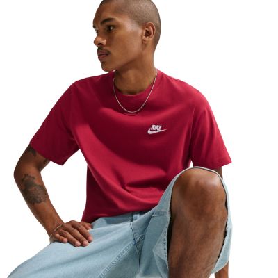 4. Koszulka męska Nike Club Tee czerwona AR4997 613