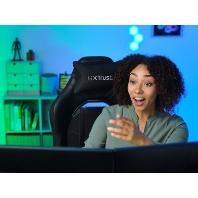 8. Fotel gamingowy Trust GXT 714 Ruya Black