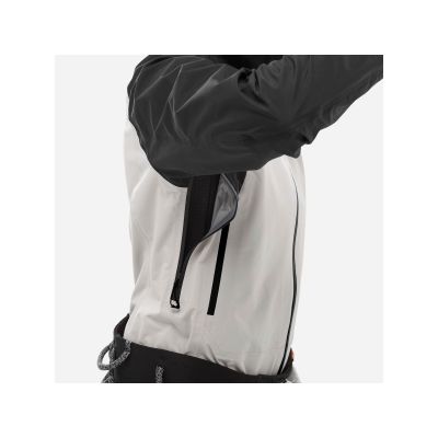 7. Kurtka damska MILLET Kamet Gtx Jkt W czarna