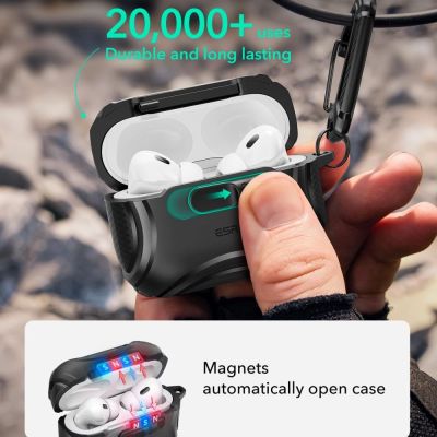 4. Etui ESR Cyber FlickLock MagSafe na AirPods Pro 3 - czarne