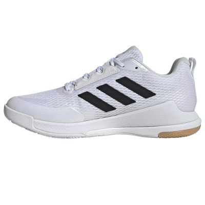 3. Buty adidas Novaflight 2 ID3667