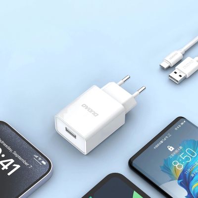 9. Ładowarka sieciowa Dudao A4EU USB-A 2.1A - biała + kabel USB-A - USB-C