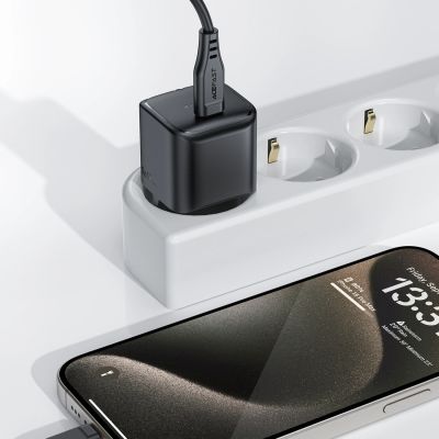 5. Ładowarka sieciowa Acefast A77 Mini PD 30W GaN USB-C - czarna