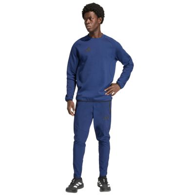 6. Bluza męska adidas Tiro 26 Travel Crew granatowa KD1145