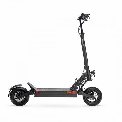 3. Motus Hulajnoga Elektryczna PRO10 2022 810 W 20 km/h