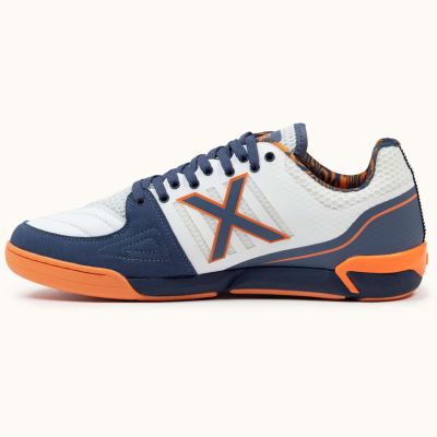 2. Buty Munich Prisma 42 IN 3116042