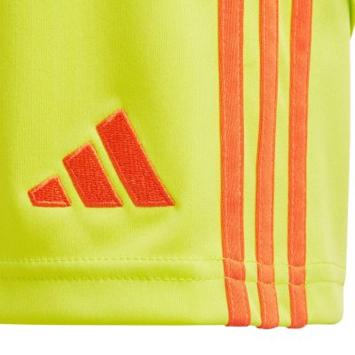 5. Spodenki adidas Tiro 24 Jr IT2421