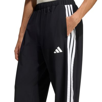 4. Spodnie męskie adidas 3-Stripes Woven czarne JY7718